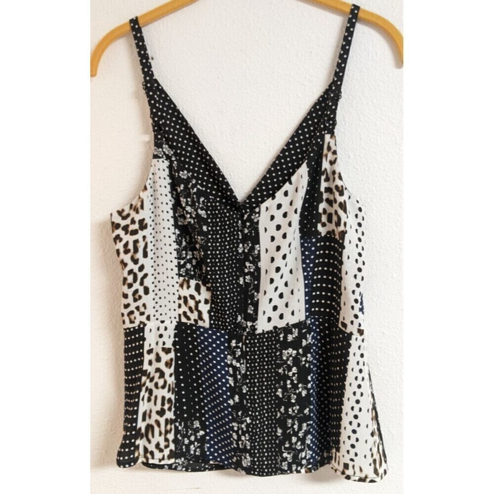 Wmn's Cabi #3787 Crossover Cami in Skin Stripe Animal Print Wrap Style Blouse 6 - Picture 6 of 11